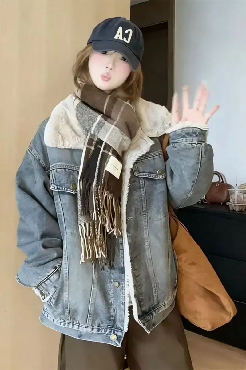 thumbnail-9